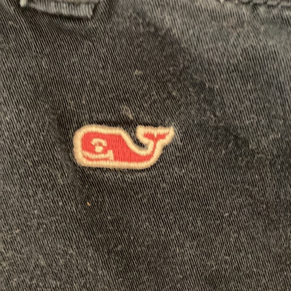 Vineyard Vines - Picture 2 of 4